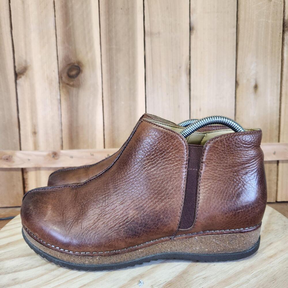 Dansko Makara Wedge Boots Womens 8.5 39 EU Brown Leather Ankle Side Zip Booties